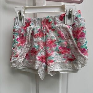 Healthtex 3T Girls Pink and White Floral Lace Shorts